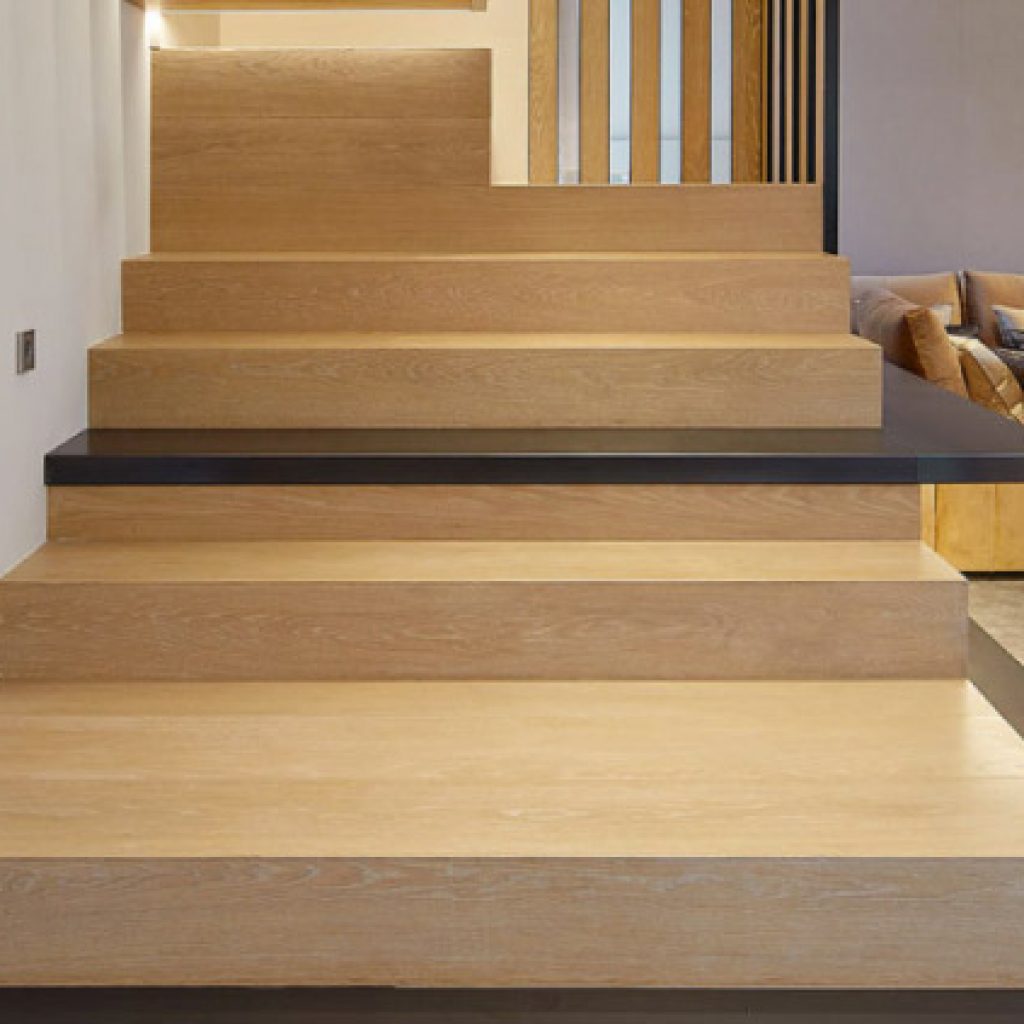 Beneficios de usar pisos de vinilo en escaleras