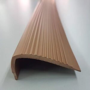 Protector Nariz Escalera PVC Moca